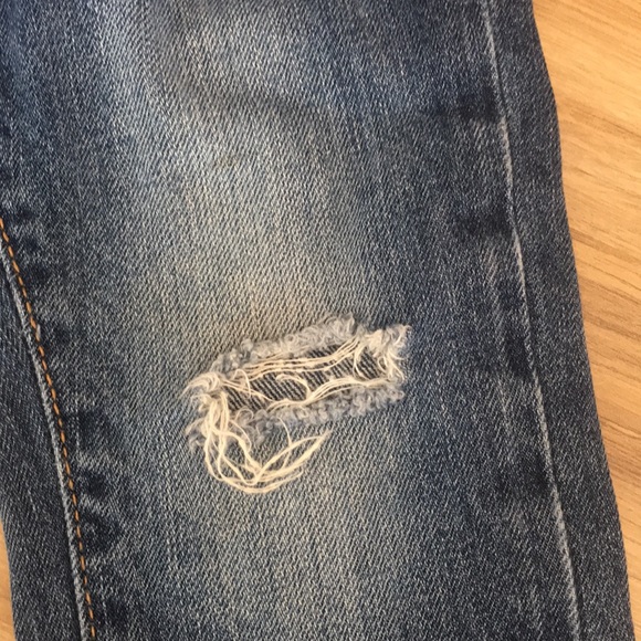 Baby Gap distressed jeans size 2 - Picture 5 of 6